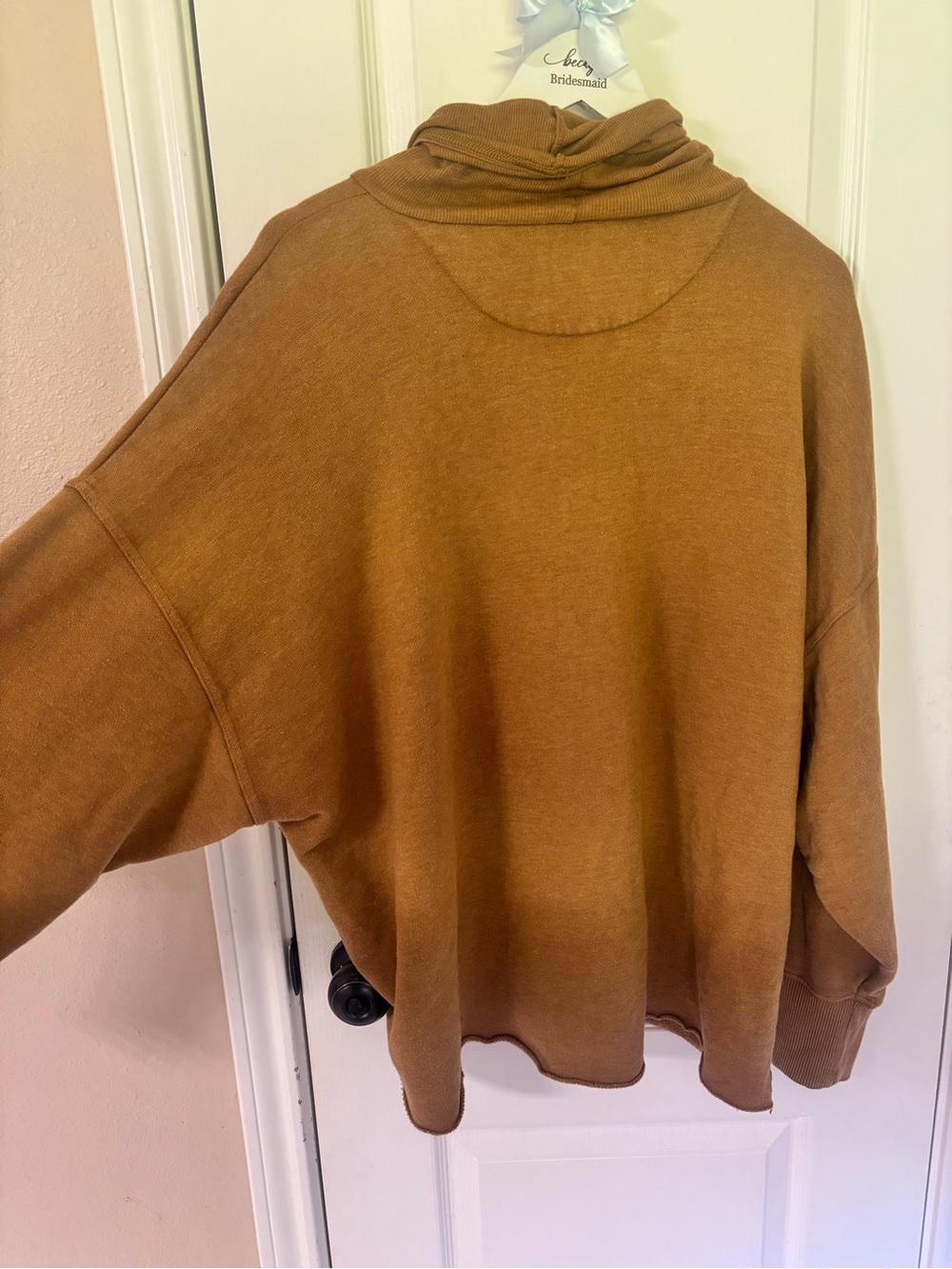Aerie XL Cozy Good Vibes Cowl Neck Pullover Sweatshirt Rust Camel Tan Sweater - Picture 4 of 4